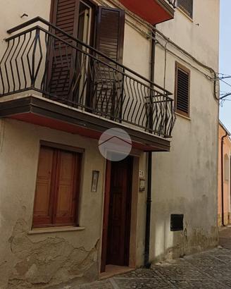 3 LOCALI A ZUMPANO