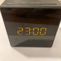 Radiosveglia sony cubo