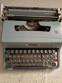 macchina da scrivere Olivetti lettera 32 
