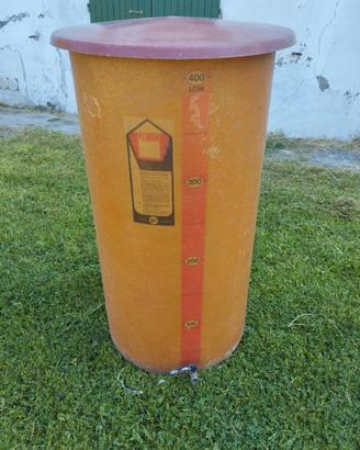 Contenitore in vetroresina per vino 400 lt