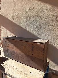 vecchia scatola in legno