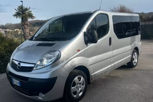 Opel Vivaro 9 posti 2.0 cdti ecoflex 84 kw 115 cv