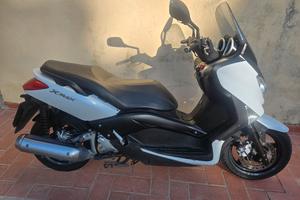 xmax 250 2009 finanziabile 