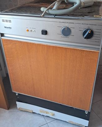 MIELE De Luxe G 542 - lavastoviglie d'epoca
