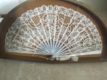 ventaglio in madreperla con merletto