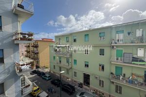 Appartamento a Napoli Via Acate 2 locali