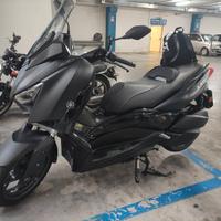 Yamaha X-Max 300 - 2019 Iron Max