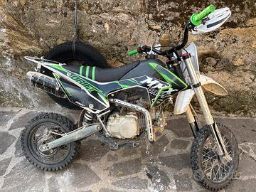 Pit bike 140cc