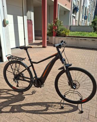 MTB elettrica della KTM  Macina Action taglia M