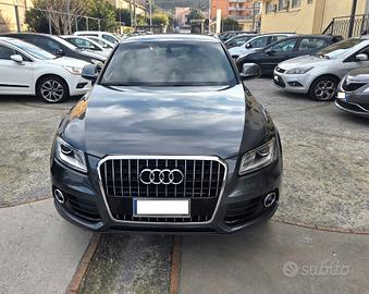 Audi Q5 2.0 TDI 190 CV S-LINE FULL NAVI CERCHI 19 