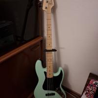 Jazz Bass American Performer