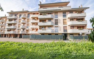 APPARTAMENTO TRILOCALE - PIANO TERRA CON GIARDINO