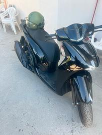 Sh 350 nero lucido 2026
