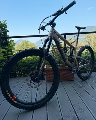 Santa Cruz Nomad