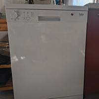 Lavastoviglie Beko DFN 12 Coperti