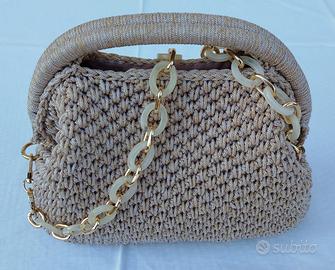 Borsa uncinetto pezzo unico fatto a mano clutch 05