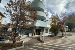 NEGOZIO A BELLARIA-IGEA MARINA