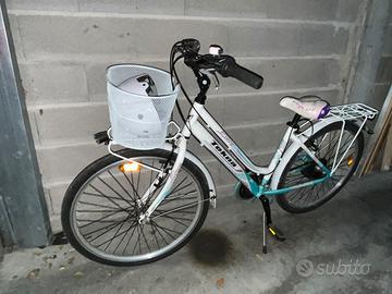 Bicicletta in alluminio 24”