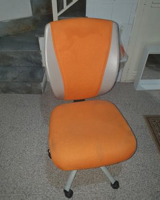 sedia da scrivania con rotelle 