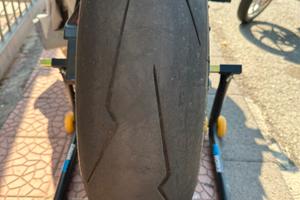 Pirelli Supercorsa sc1 v2 da 180/60/17 e 120/70/17
