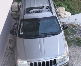 Jeep Grand Cherokee 2.7 motore Mercedes