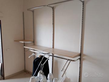 Stand montati a parete