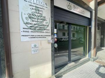 NEGOZIO A AFRAGOLA