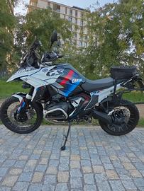 BMW R 1300 GS TROPHY  2024 12.400km  full optional