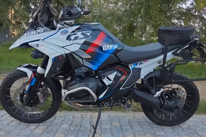 BMW R 1300 GS TROPHY  2024 12.400km  full optional