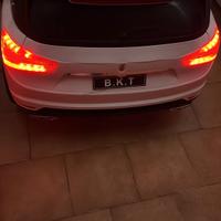 macchina elettrica con telecomando e una MASERATI 