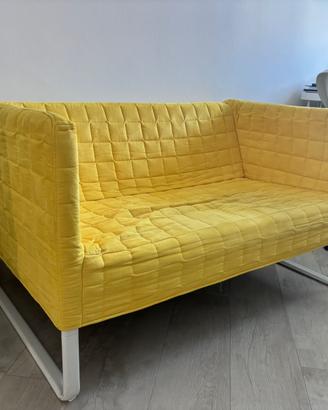 Divano giallo Ikea