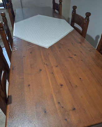 tavolo legno masselo e 6 sedie