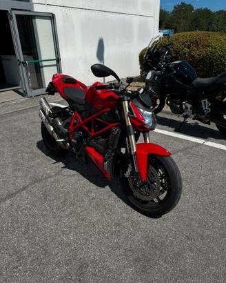 Ducati streetfighter 848