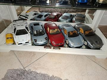 Splendidi modellini auto collezione varie marche
