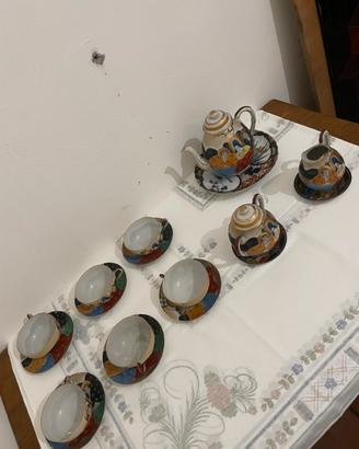 Servizio da té giapponese Satsuma Moriage Antico