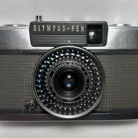 Macchina fotografica Olympus-Pen EE-2