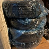 4 Pneumatici estivi raggio 16