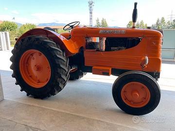 Trattore d'epoca 80r CON LIBRETTO