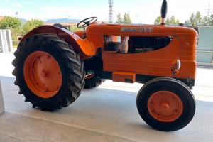 Trattore d'epoca 80r CON LIBRETTO