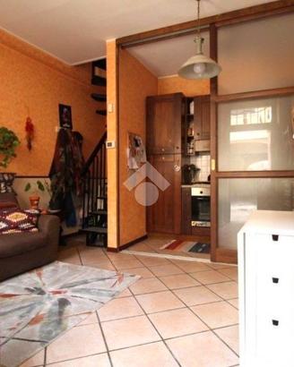 Bilocale in Corte