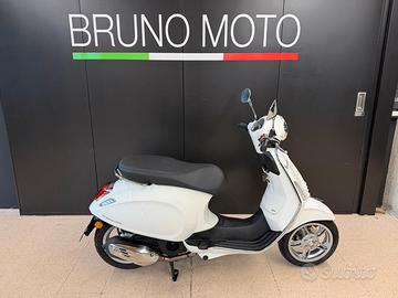 Vespa Primavera 125