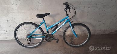 Mountain bike 26'