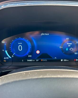 Ford kuga molto bella