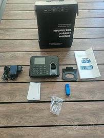 Rilevatore di Presenze Biometrico e RFID 