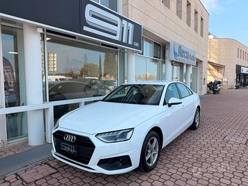 Audi A4 30 TDI/136 CV S tronic Business
