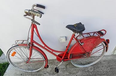 bici da donna Olympia Old Holland da sistemare 