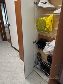 2 scarpiere di legno