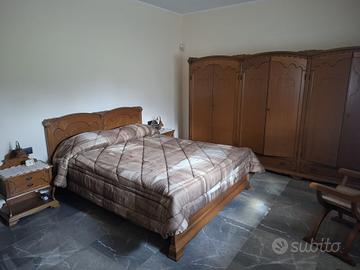 Camera da letto classica