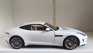 Autoart Jaguar F-Type 1:18