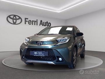 TOYOTA Aygo x 1.0 lounge 72cv s-cvt